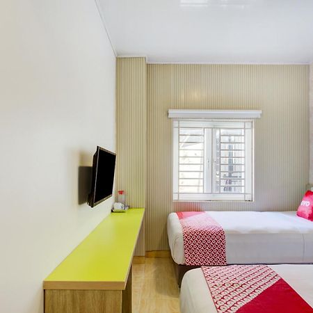Hotel O Gambir Near Juanda Station Formerly Bunga Dahlia 자카르타 외부 사진